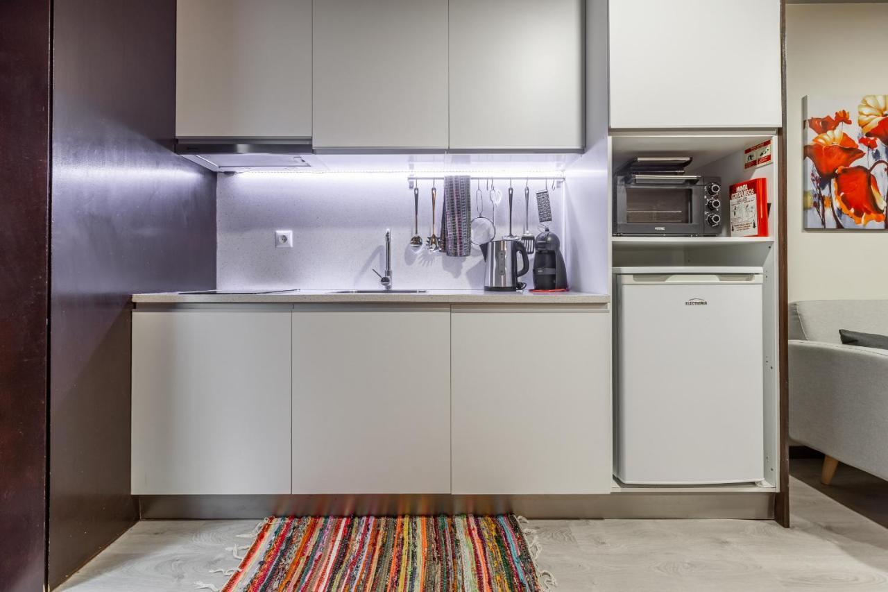 Hopstays - Gaia Cork House Вила-Нова-ди-Гая Экстерьер фото